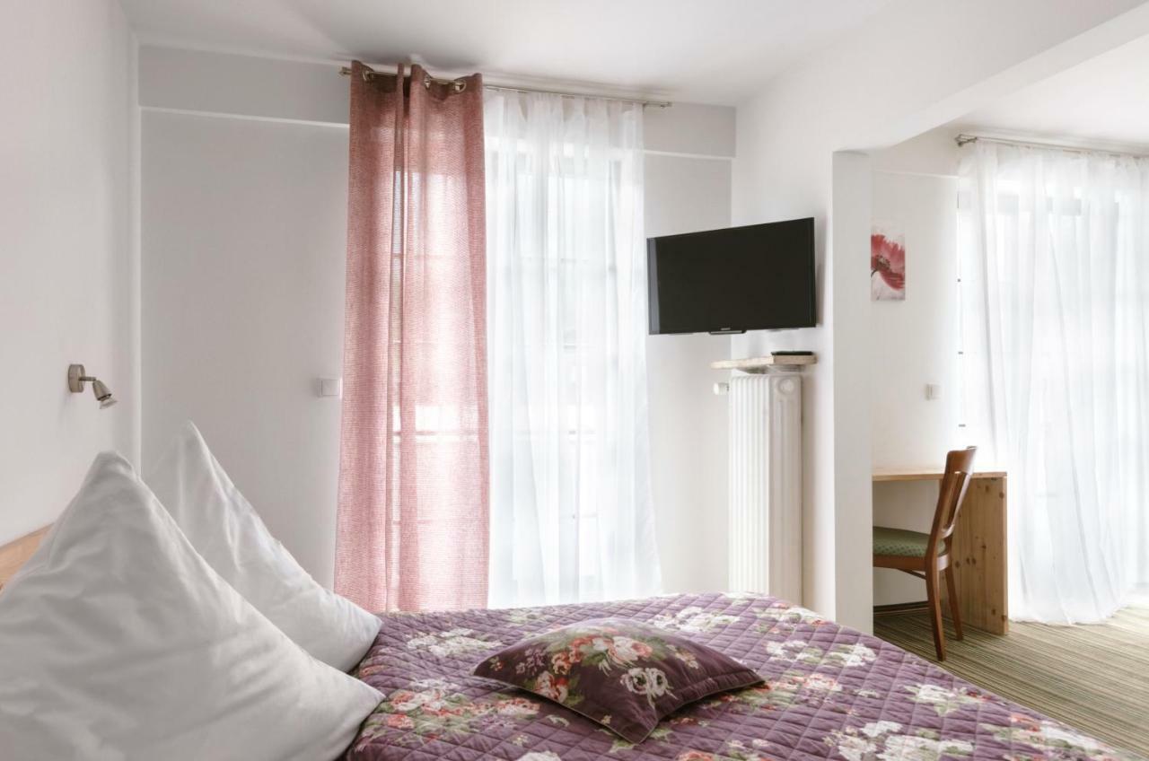 Gasthof Hoehenrain Grainau Bagian luar foto